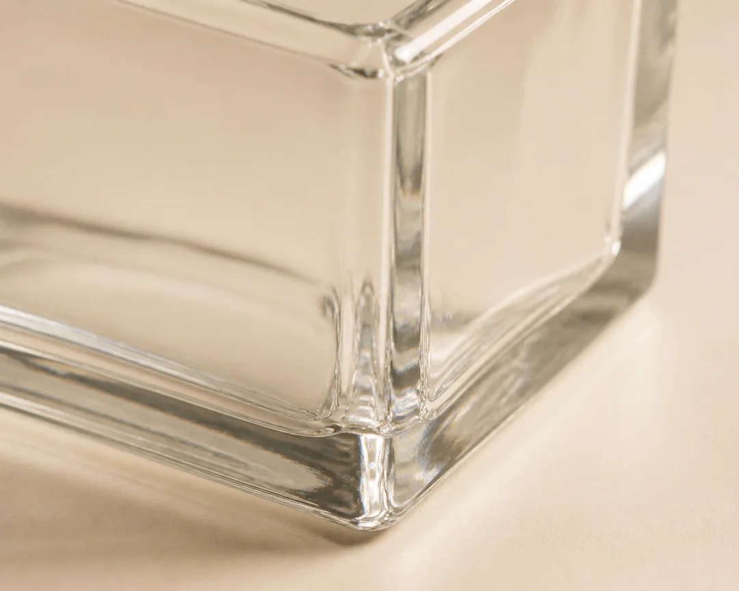 Prism Honey Jar – 500 ml · 700 g honey (view 5)